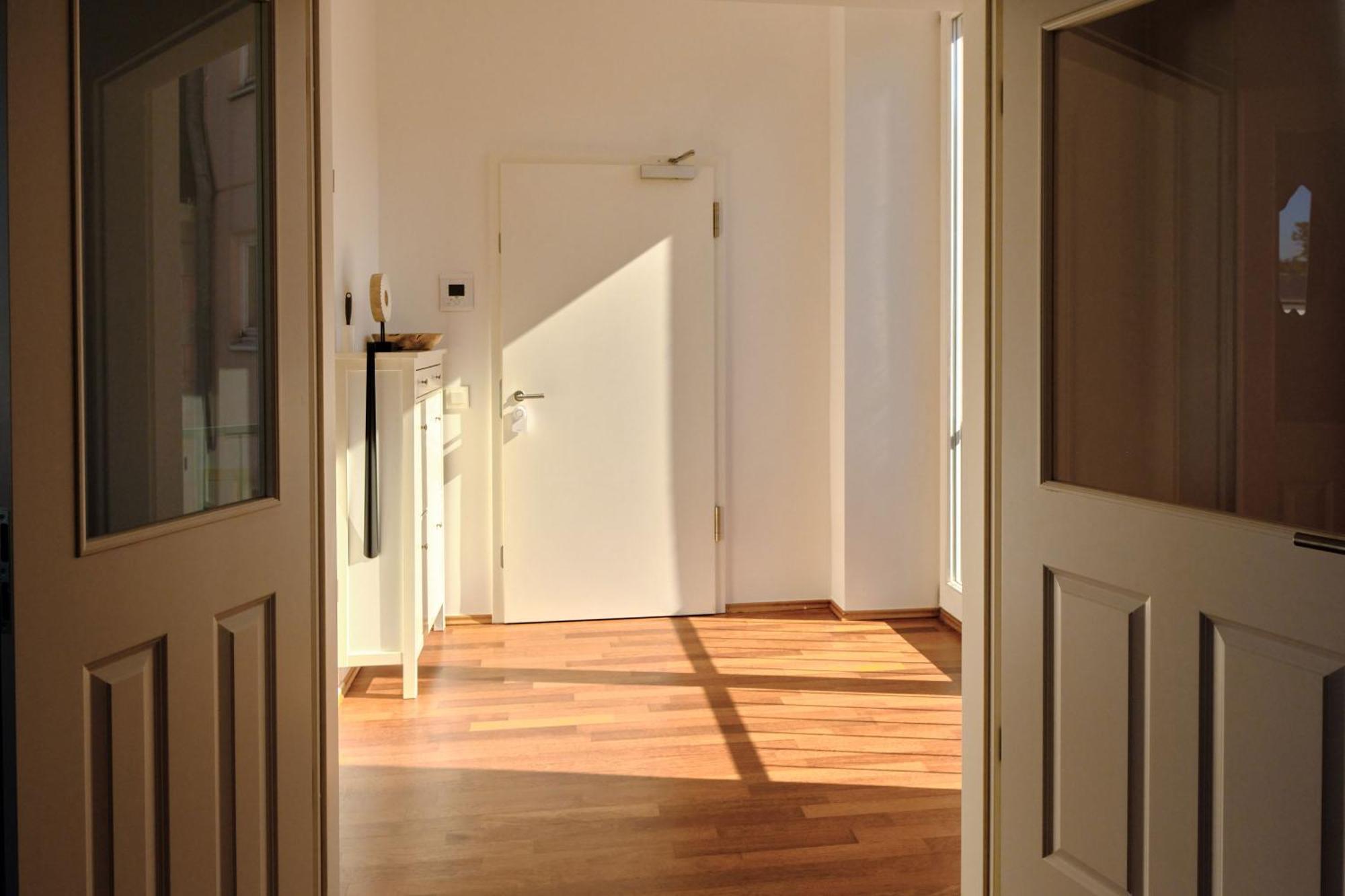Historisches Deluxe Apartment Im Marianum นอยส์ ห้อง รูปภาพ